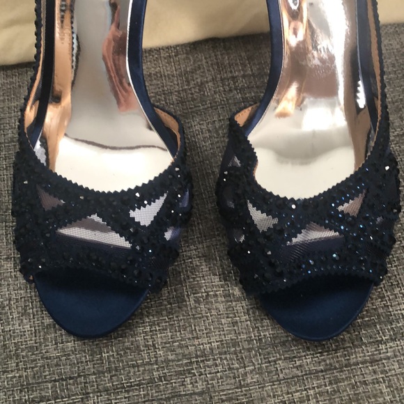 NWT Badgley Mischka Marla Navy Blue Evening Heels Size 7 US - Picture 7 of 9